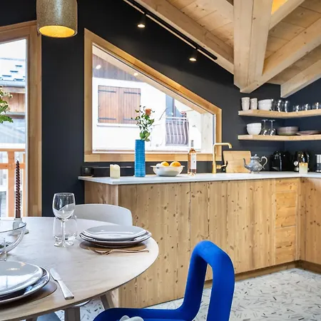 Holiday home Maison Renovee Pour 6 Pers. A 2 Km Des Pistes Avec Balcon Et Skiroom - Fr-1-570-59