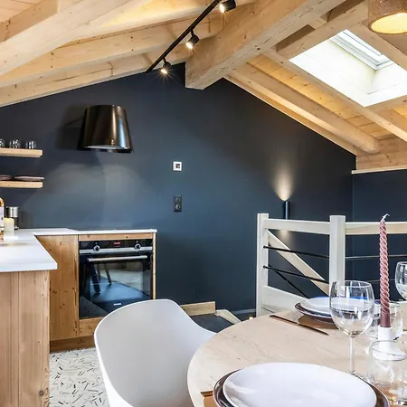 Maison Renovee Pour 6 Pers. A 2 Km Des Pistes Avec Balcon Et Skiroom - Fr-1-570-59